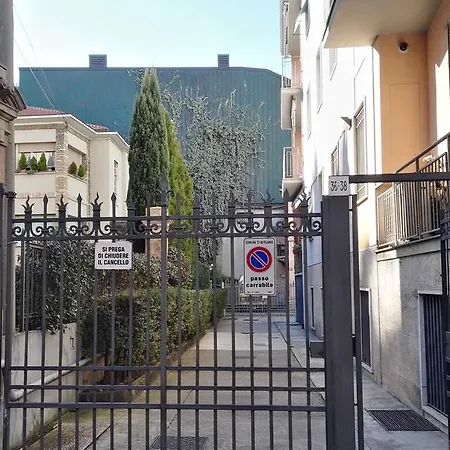 Vittoria 36 Mf Bergamo Appartement